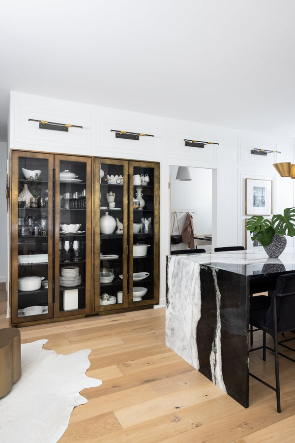 Lyeris 24" One Light Picture Light, Aged Brass / Distressed Bronze