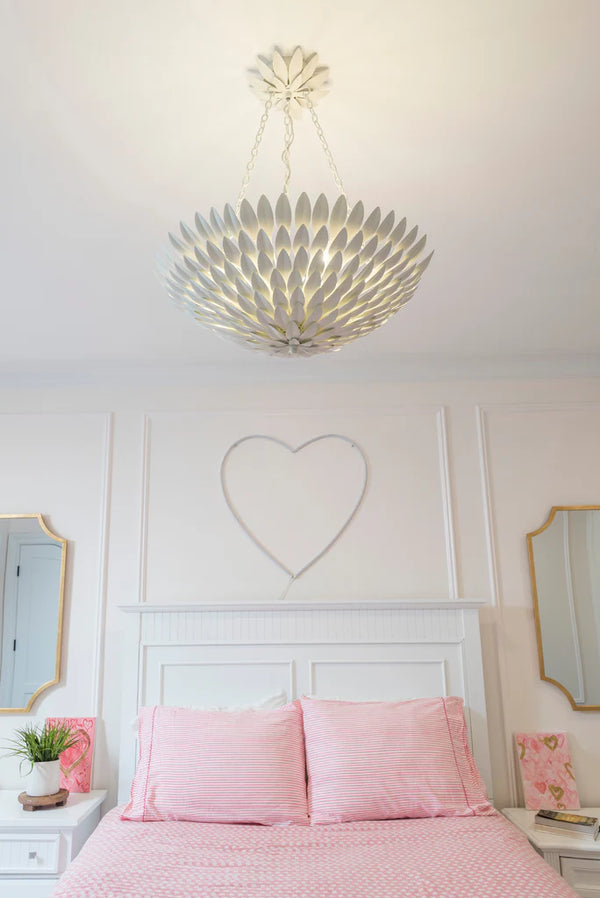 Laurel 24.5'' Six Light Chandelier, Matte White