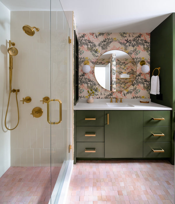 Fenorae 7" One Light Wall Sconce, Aged Brass