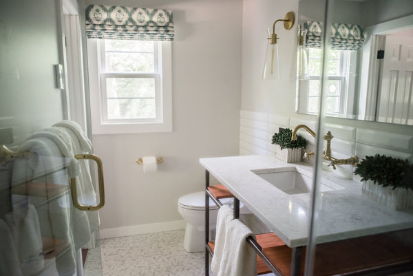 Fenani 5" One Light Wall Sconce, Aged Brass