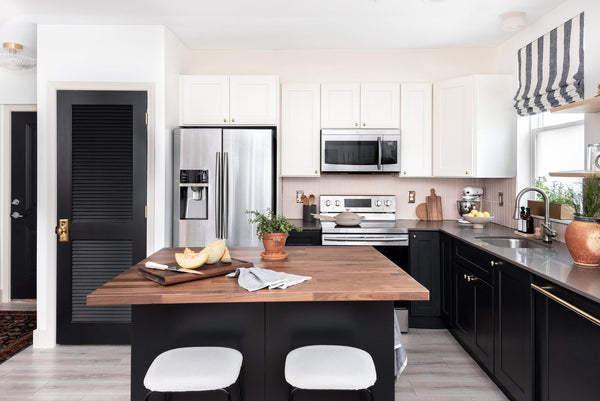 Lyael 16" One Light Flush Mount, Aged Brass