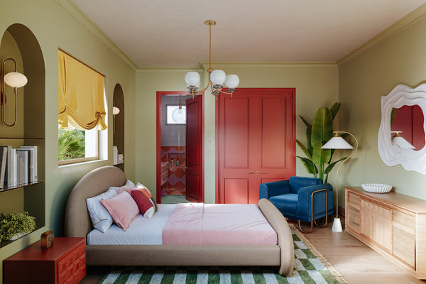 Fenellea 7" One Light Wall Sconce, Aged Brass