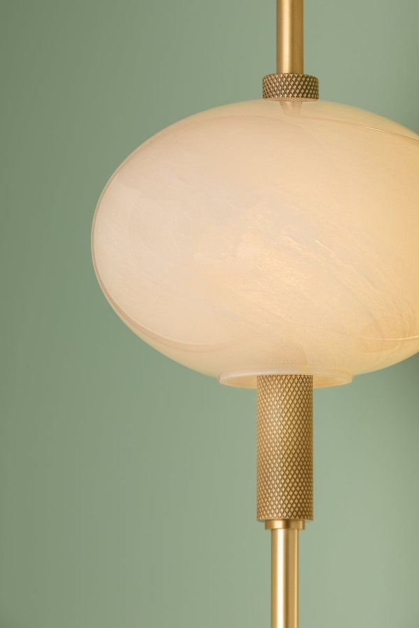 Fenellea 7" One Light Wall Sconce, Aged Brass