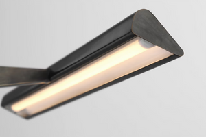 Petrel 18" LED Picture Light, Bronze