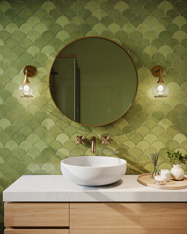 Hollis 6" One-Light Wall/Vanity Light, Aged Gold/Clear Glass